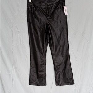 Liverpool Black Ankle Cropped Pants